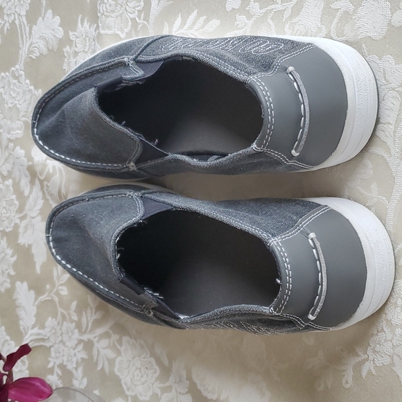 Primus Nebraska Like new slip on - Picture 3 of 8